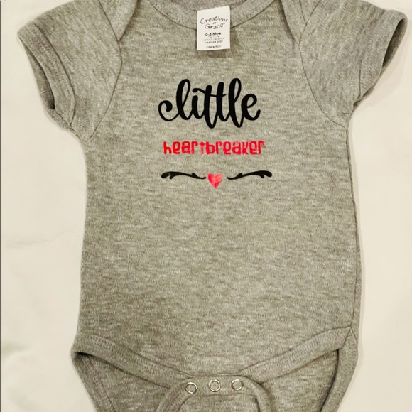 Little heartbreaker oneis - Picture 2 of 2